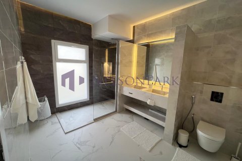 Вилла с 7 спальнями в Доха, Катар №57967 14