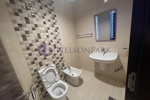 2 bedrooms Apartment in Lusail, Qatar No. 57948 8