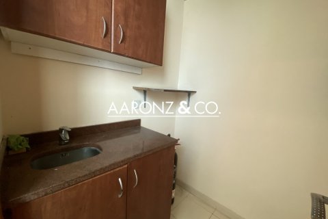 107m² Office in Business Bay, UAE No. 132960 10