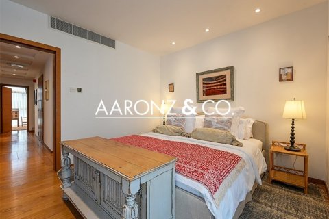 Таунхаус с 3 спальнями в Джумейра Вилладж Серкл, ОАЭ №132962 9