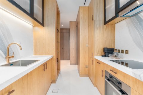 2 bedrooms Apartment in Dubai Studio City, UAE No. 137140 6