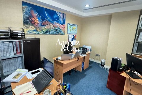 189m² Office in Business Bay, UAE No. 210650 11