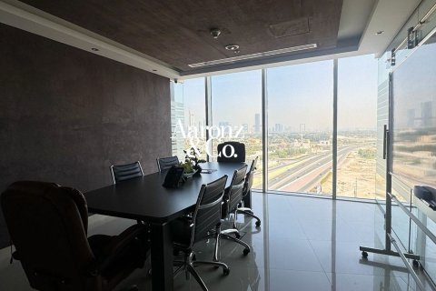 189m² Office in Business Bay, UAE No. 210650