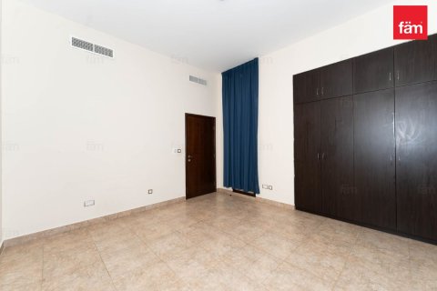 Villa de 4 dormitorios en Dubai, UAE No. 135781 25