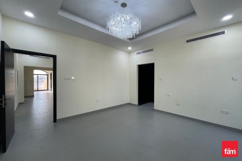Villa de 5 dormitorios en Al Furjan, UAE No. 135776 9