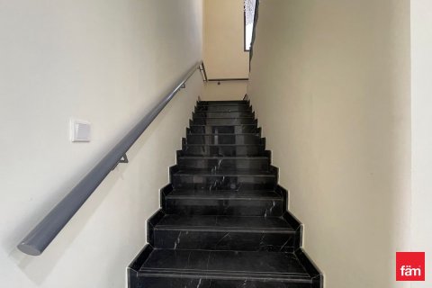 Villa de 5 dormitorios en Al Furjan, UAE No. 135776 11