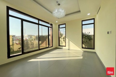 Villa de 5 dormitorios en Al Furjan, UAE No. 135776 10