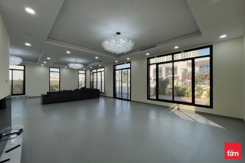 Villa de 5 dormitorios en Al Furjan, UAE No. 135776 8