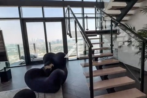 Квартира с 3 спальнями в Zabeel, ОАЭ №140127 16