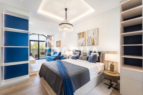 4 bedrooms Villa in Jumeirah Islands, UAE No. 164719 10