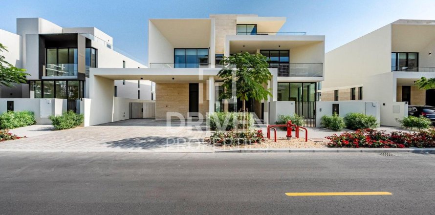 Villa de 5 dormitorios en Dubai Hills Estate, UAE No. 191763