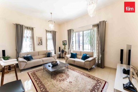 5 bedrooms Villa  No. 108059 3