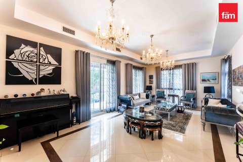 5 bedrooms Villa  No. 108059 21