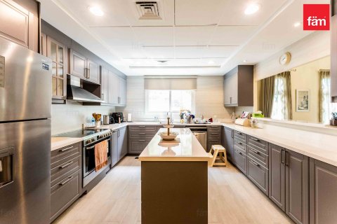 5 bedrooms Villa  No. 108059 12