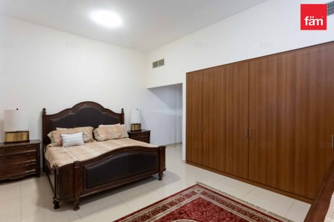 5 bedrooms Villa  No. 108059 13