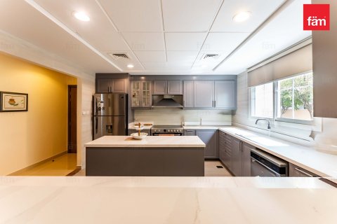 5 bedrooms Villa  No. 108059 11