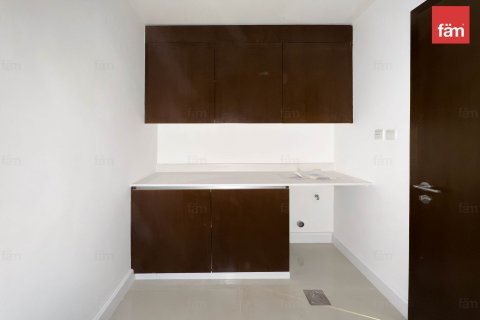 4 bedrooms Apartment  No. 108060 4