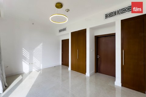 4 bedrooms Apartment  No. 108060 8