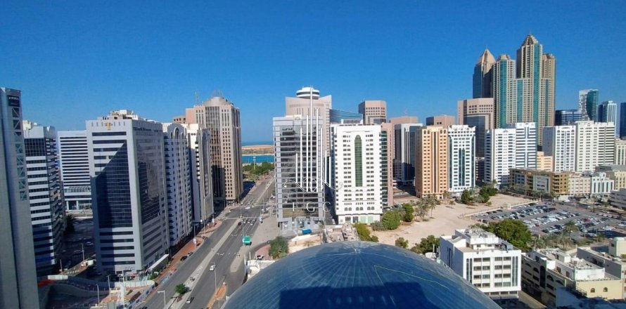 Appartement de 3 chambres à Electra Street, UAE No. 52082
