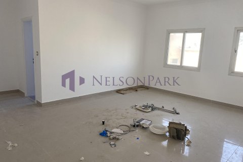 4 bedrooms Villa in Doha, Qatar No. 58216 11