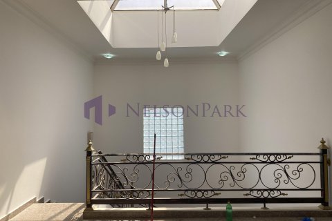 4 bedrooms Villa in Doha, Qatar No. 58216 6