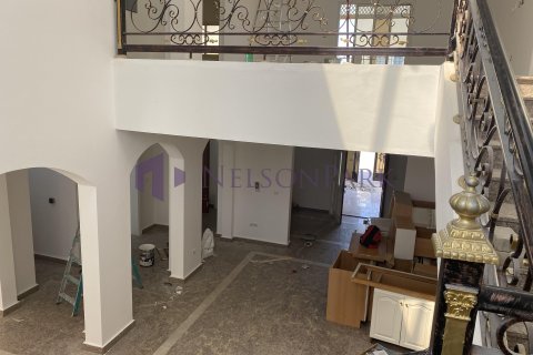 4 bedrooms Villa in Doha, Qatar No. 58216 7