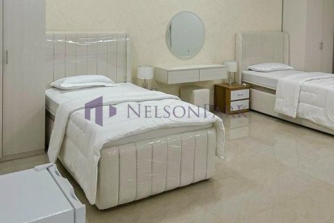 6 bedrooms Villa in Doha, Qatar No. 58229 4