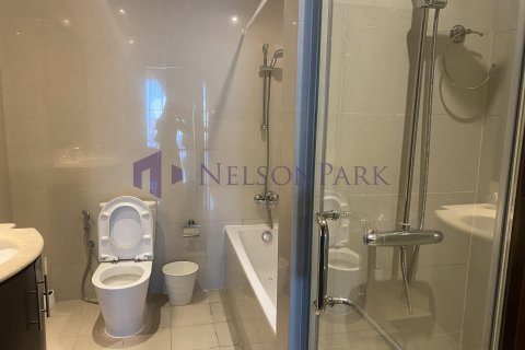 2 bedrooms Apartment in Doha, Qatar No. 58215 7