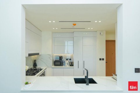 2 bedrooms Apartment in Dubai, UAE No. 158336 5