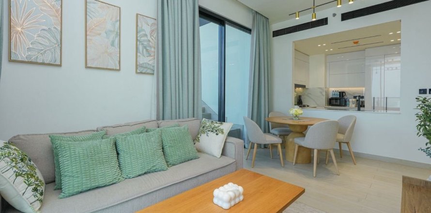 2 bedrooms Apartment in Dubai, UAE No. 158336