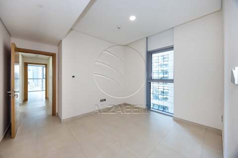 Apartment de 3 dormitorios en Abu Dhabi, UAE No. 150077