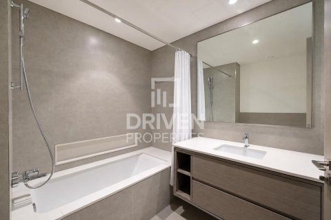 Appartement de 2 chambres à Opera District, UAE No. 191701 21