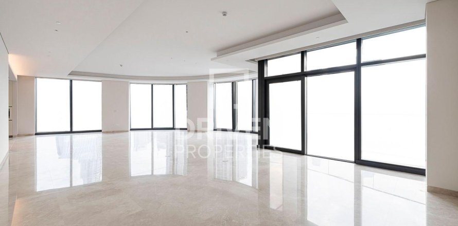 4 bedrooms Apartment in Opera District, UAE No. 191703
