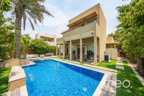 Villa de 3 chambres à Saheel, UAE No. 186626