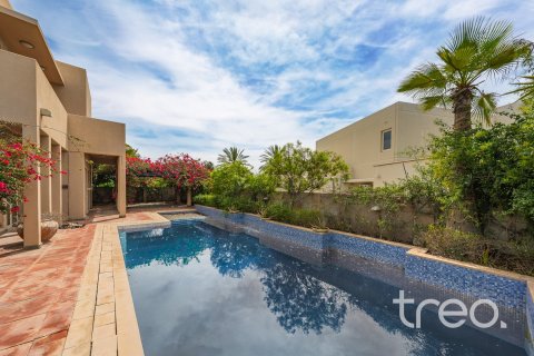 Villa de 3 dormitorios en Saheel, UAE No. 186623 17