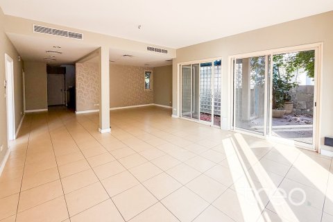 Villa de 3 dormitorios en Saheel, UAE No. 186623 5
