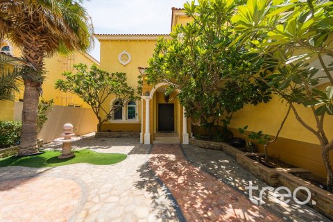 Villa de 3 chambres à Legacy, UAE No. 186629 27