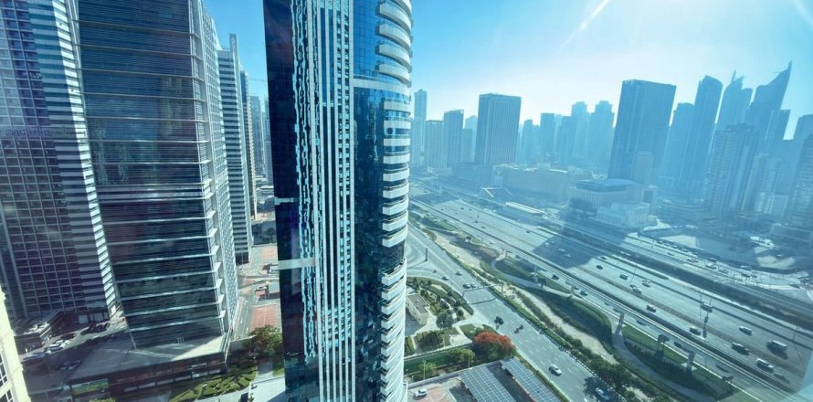 Apartment de 2 dormitorios en Dubai, UAE No. 162778