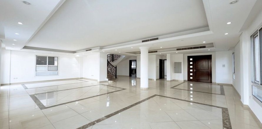 Villa de 6 dormitorios en Dubai, UAE No. 161554