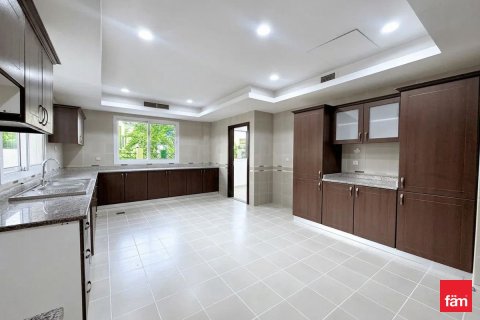 Villa de 6 dormitorios en Dubai, UAE No. 161554 5