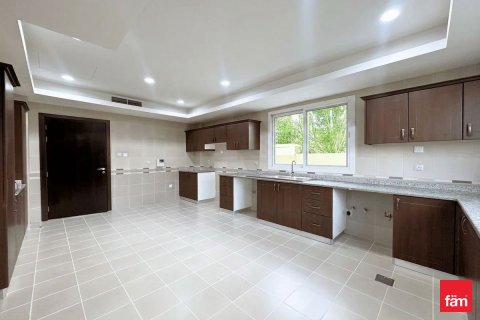 Villa de 6 dormitorios en Dubai, UAE No. 161554 6