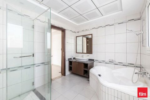 Villa de 6 dormitorios en Dubai, UAE No. 161554 14