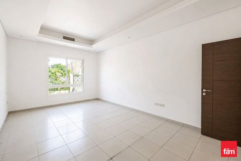 Villa de 6 dormitorios en Dubai, UAE No. 161554 9