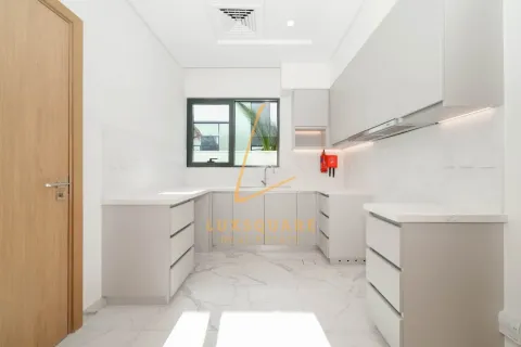 Villa de 5 dormitorios en Murooj Al Furjan, UAE No. 150285 26