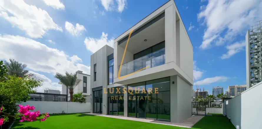 Villa de 5 dormitorios en Murooj Al Furjan, UAE No. 150285