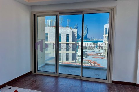 4 bedrooms Duplex in Doha, Qatar No. 58286 7