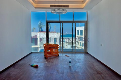 4 bedrooms Duplex in Doha, Qatar No. 58286 8