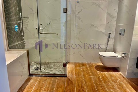 4 bedrooms Duplex in Doha, Qatar No. 58286 9