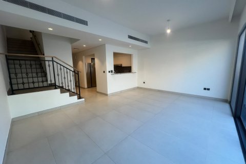 Townhouse de 4 dormitorios en Golf City, UAE No. 183218 19