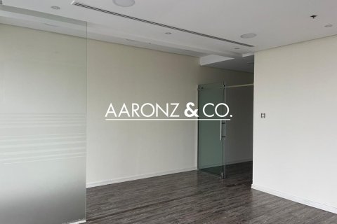 59m² Office in Business Bay, UAE No. 132734 8